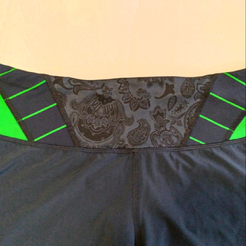 Lululemon Speed Runnig Shorts Secure Back Pocket Lined High-rise Navy Paisley - Picture 6 of 11